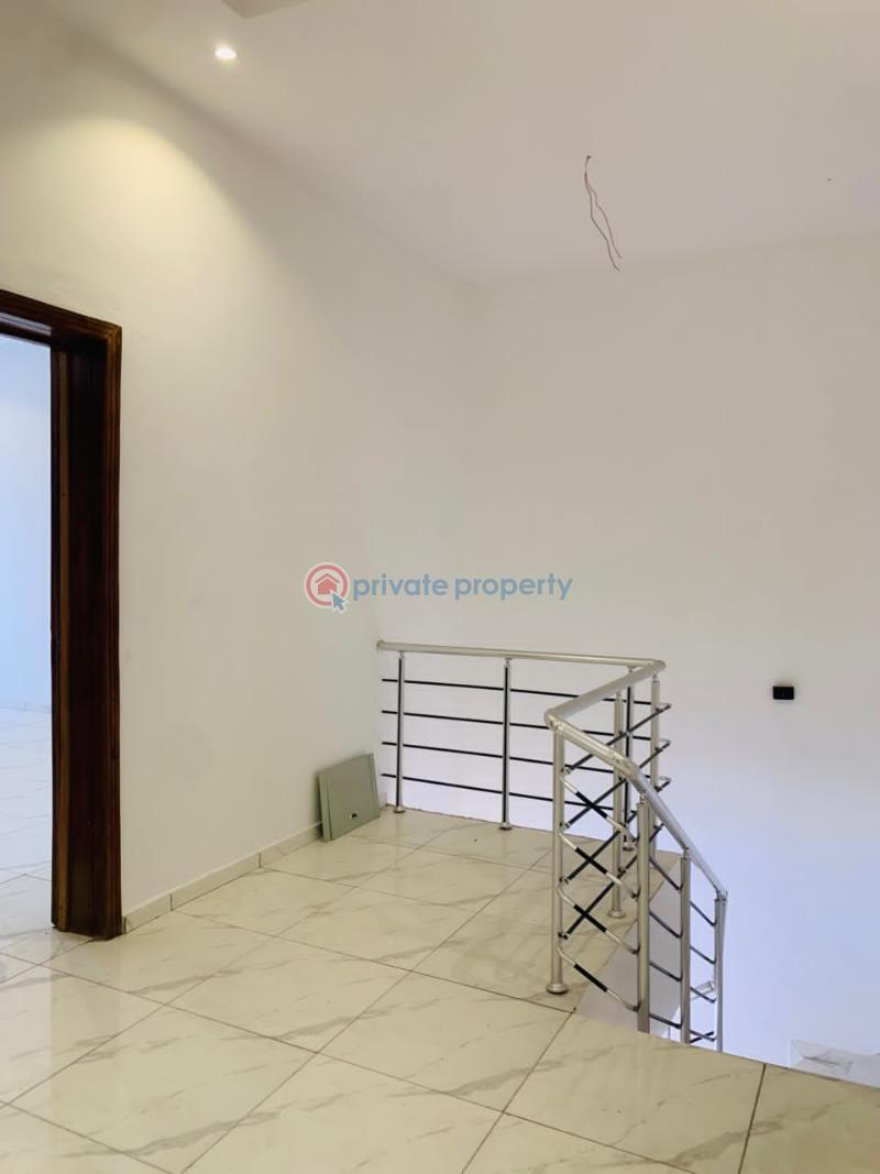 4 bedroom semi detached duplex in a serene and secured estate - 10 4 bedroom House For Sale Agungi Lekki Lagos - 10