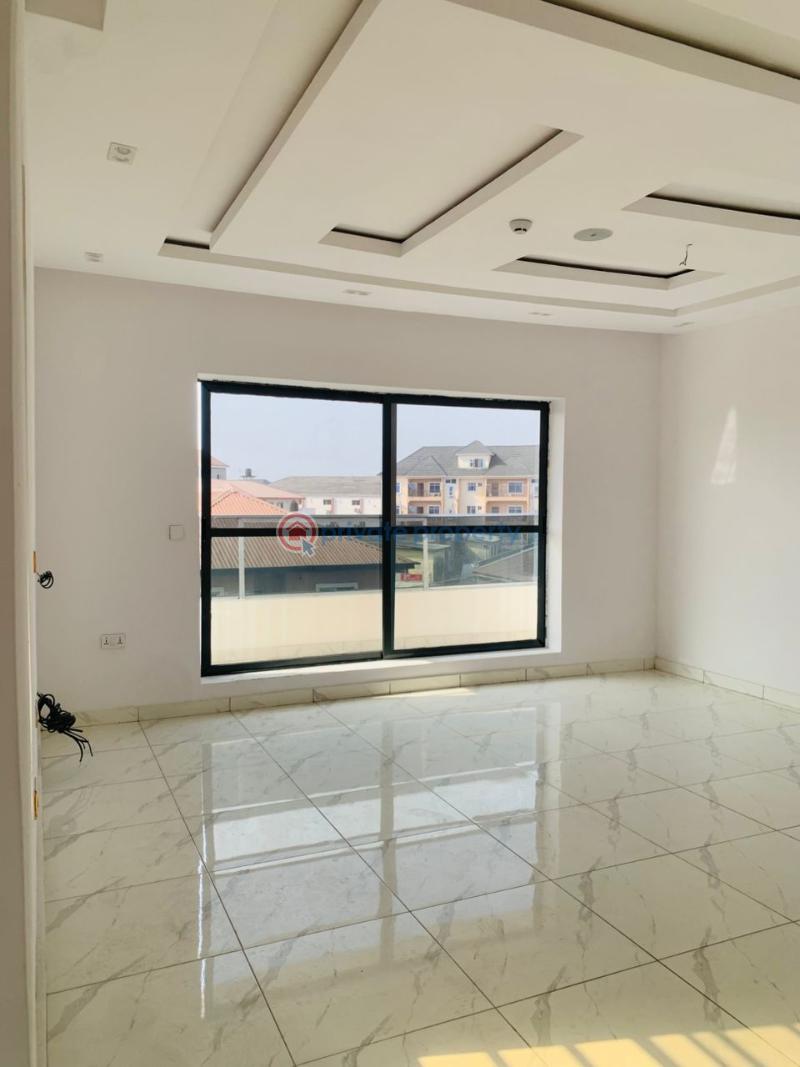 4 bedroom semi detached duplex in a serene and secured estate - 27 4 bedroom House For Sale Agungi Lekki Lagos - 27