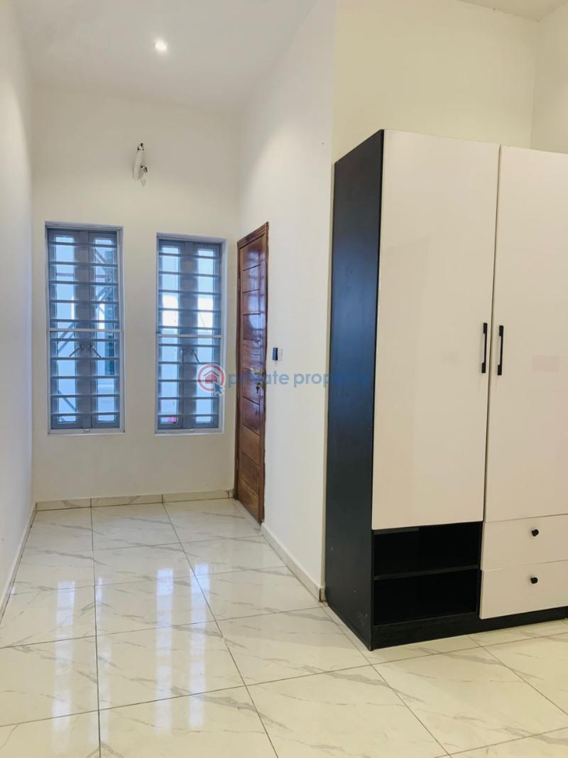 4 bedroom semi detached duplex in a serene and secured estate - 19 4 bedroom House For Sale Agungi Lekki Lagos - 19