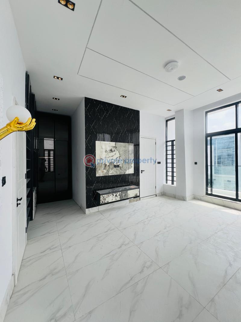 4 bedroom Semi detached Duplex For Sale Captains Court Estate Ajah Ajah Lagos - 8