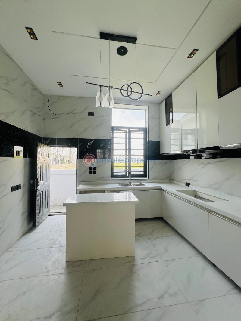 4 bedroom Semi detached Duplex For Sale Captains Court Estate Ajah Ajah Lagos - 5