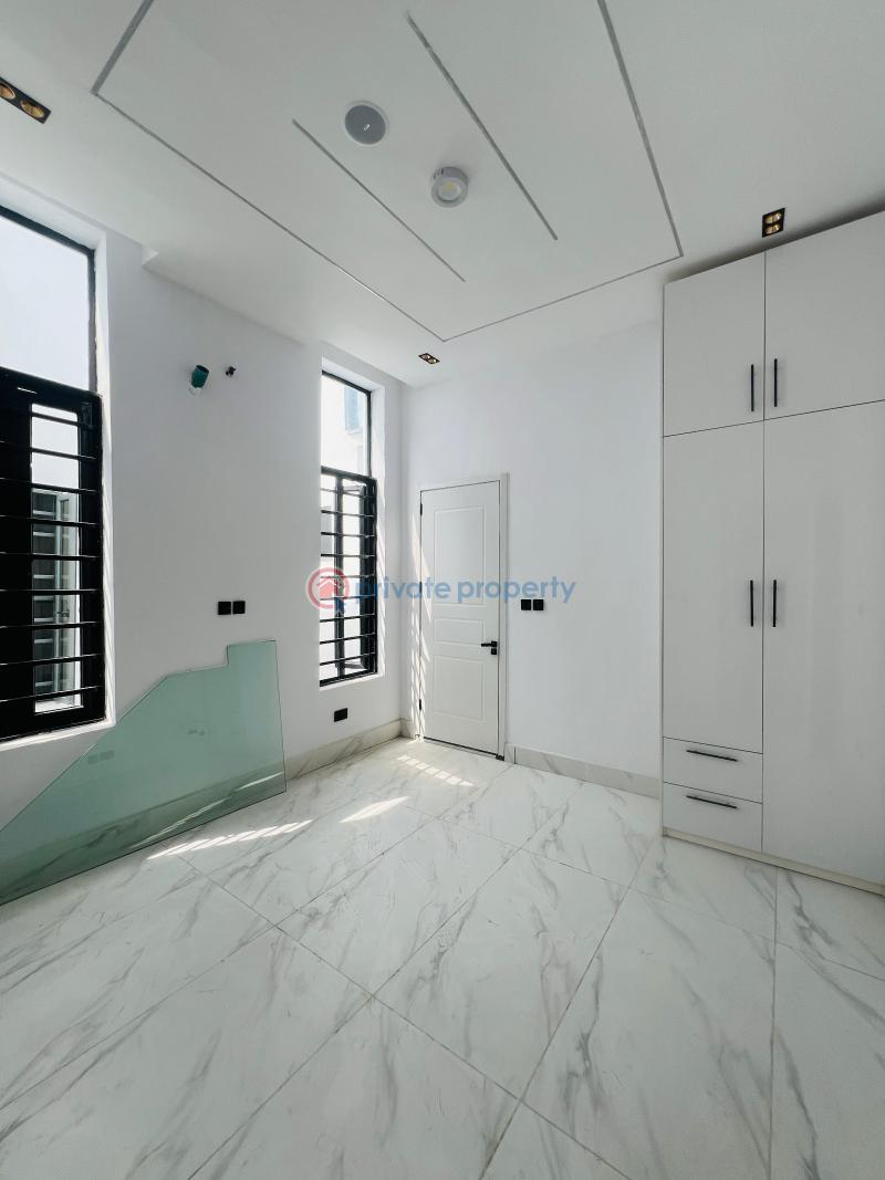 4 bedroom Semi detached Duplex For Sale Captains Court Estate Ajah Ajah Lagos - 15