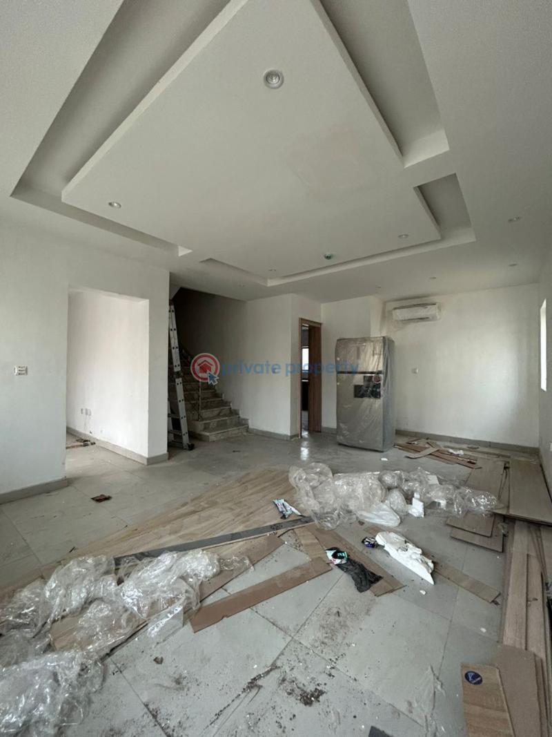 4 bedroom Flat & Apartment For Rent Osapa Lekki Lagos - 5