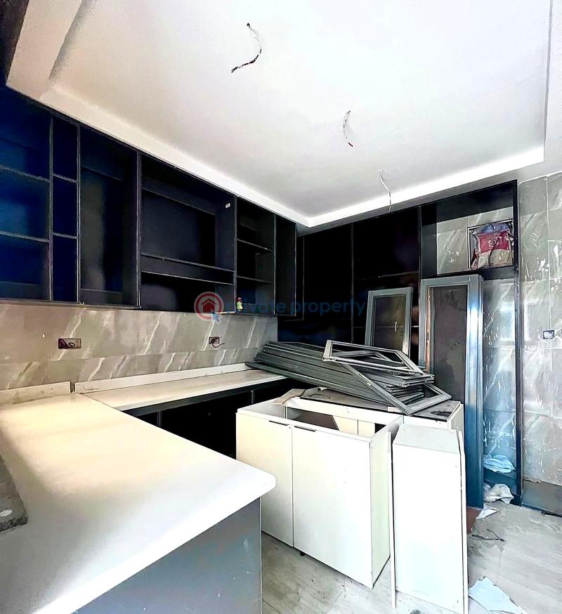 4 bedroom Semi detached Duplex For Sale Lekki Phase 1 Lagos - 3