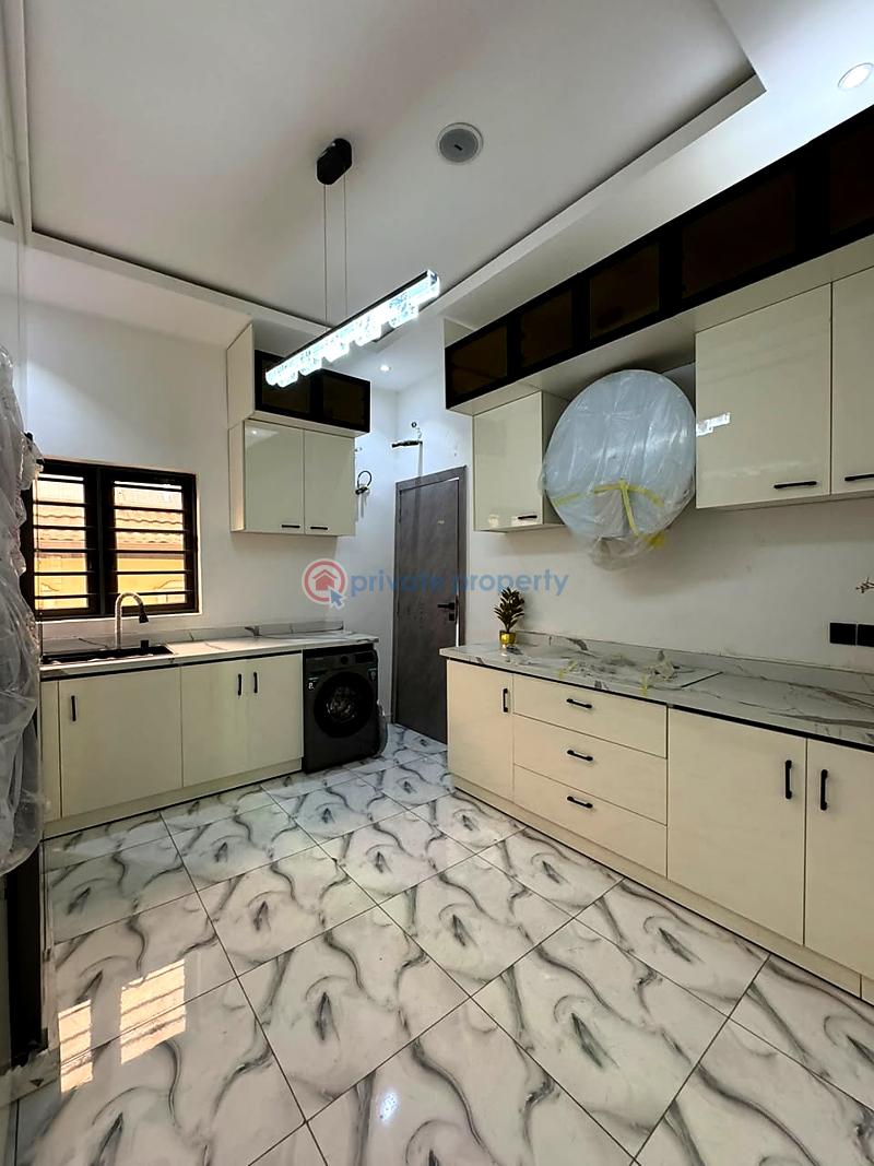 4 bedroom Semi detached Duplex For Sale Lekki Phase 1 Lagos - 5