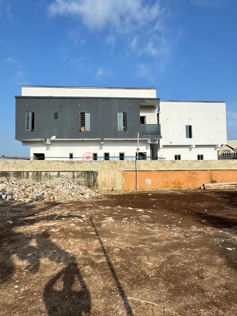 4 bedroom Semi detached Duplex For Sale Maryland Estate Mende Maryland Lagos - 0