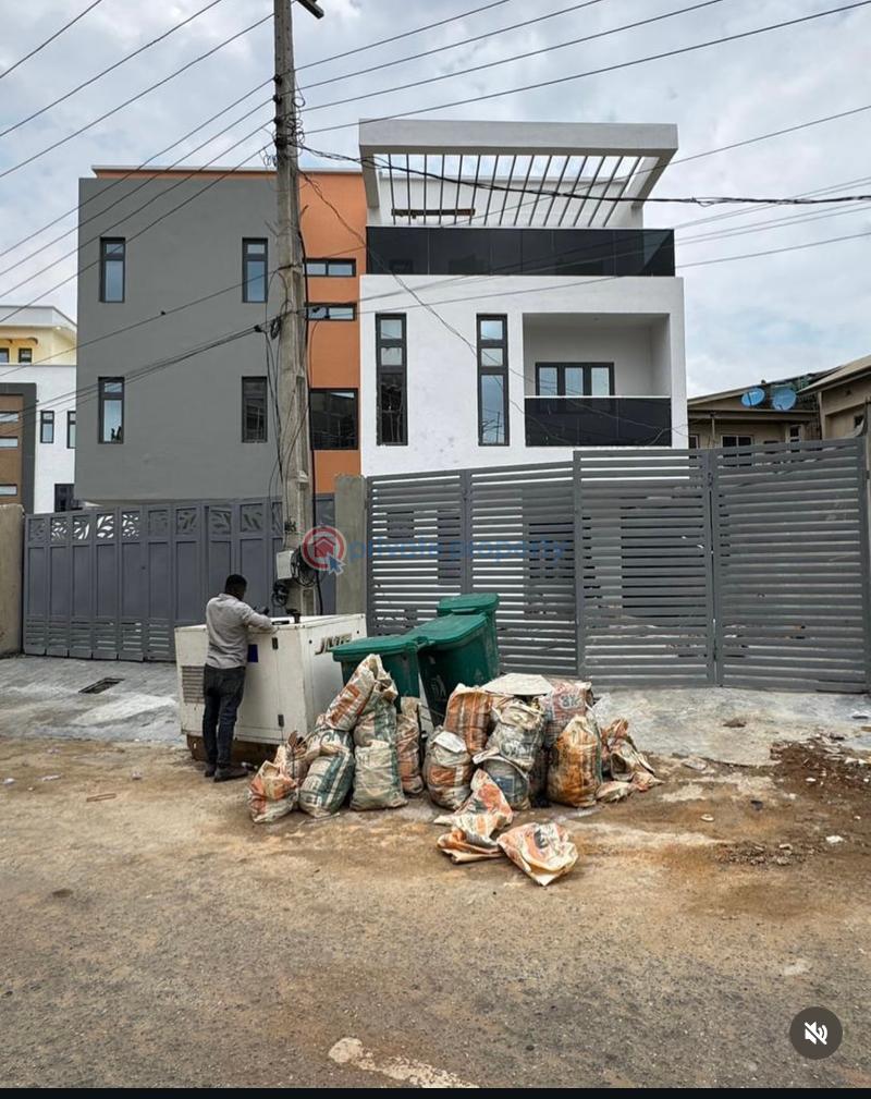 4 bedroom Semi detached Duplex For Sale Maryland Ikeja Lagos Mende Maryland Lagos - 1