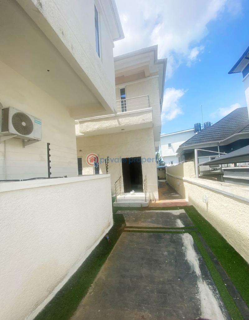 4 bedroom Semi detached Duplex For Rent Thomas Estate Ajah Lagos - 0