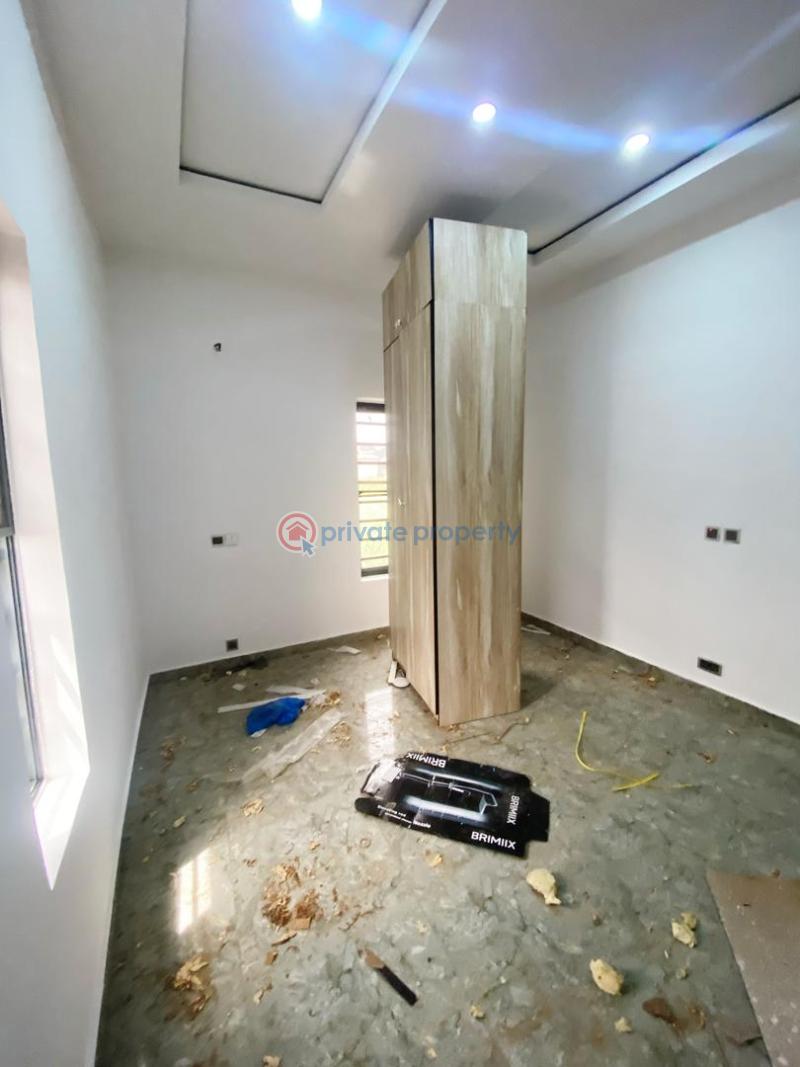 4 bedroom Semi detached Duplex For Rent Thomas Estate Ajah Lagos - 4