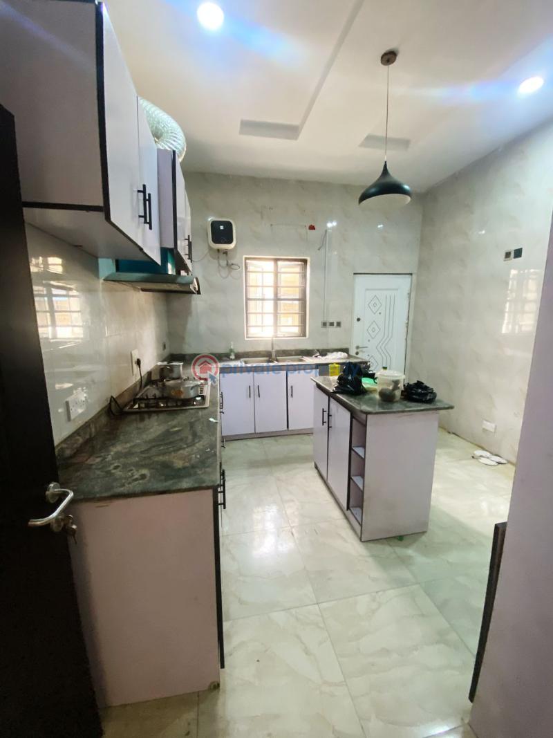 4 bedroom Semi detached Duplex For Rent Thomas Estate Ajah Lagos - 2