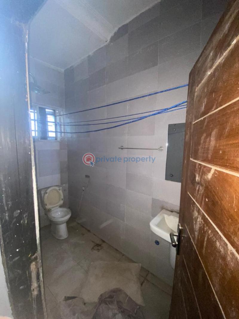 4 bedroom semi-detached duplex. - 10 4 bedroom Semi detached Duplex For Rent Majek Sangotedo Ajah Lagos - 10