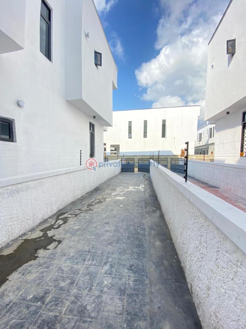 4 bedroom Semi detached Duplex For Sale Ikota Lekki Lagos - 8