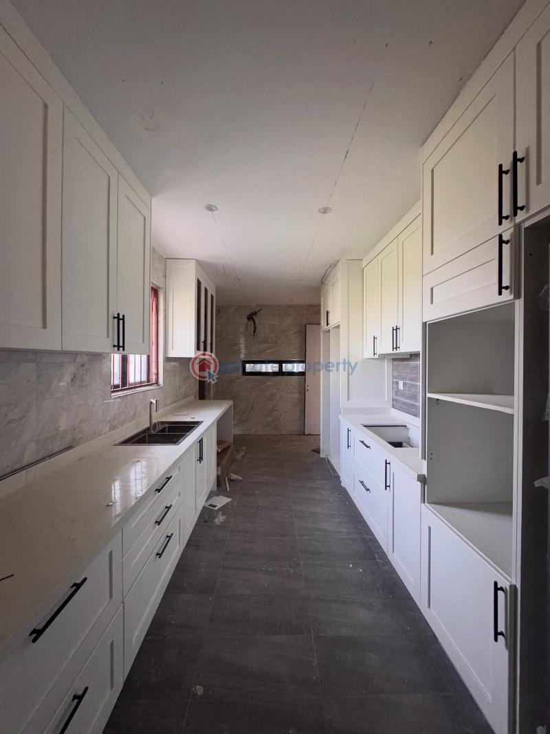 4 bedroom Semi detached Duplex For Sale Lekki Phase 1 Lagos - 11
