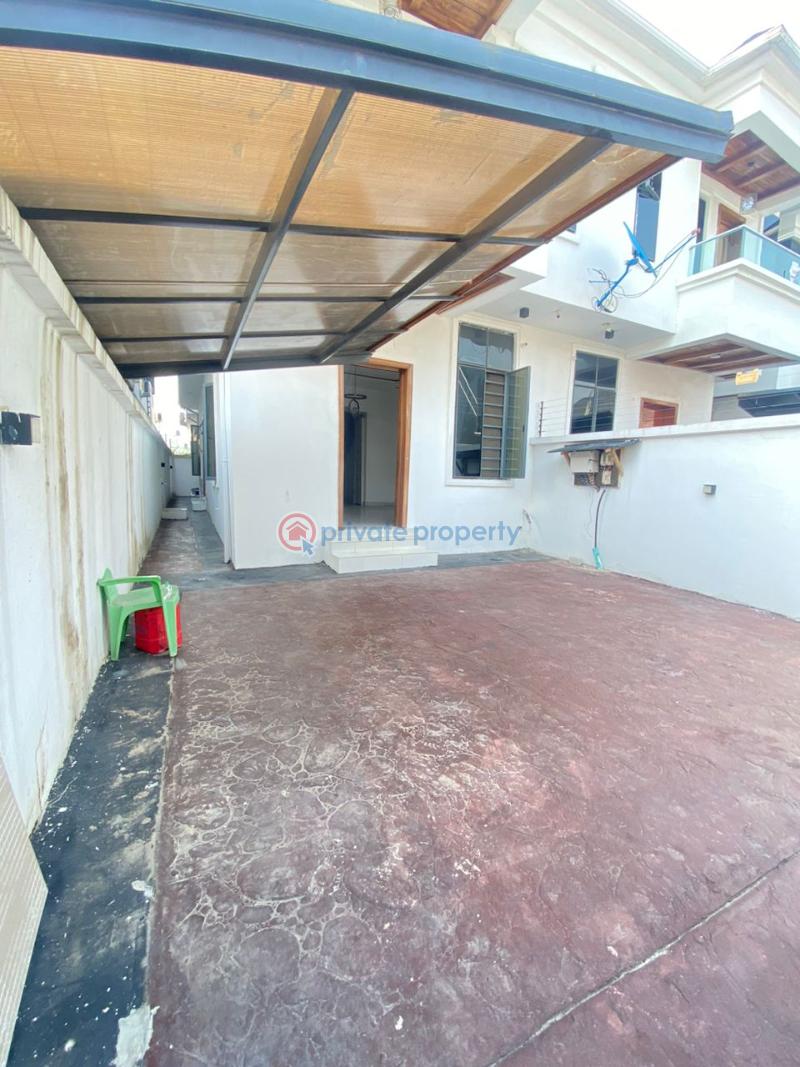 4 bedroom Semi detached Duplex For Sale Ikota Lekki Lagos - 6