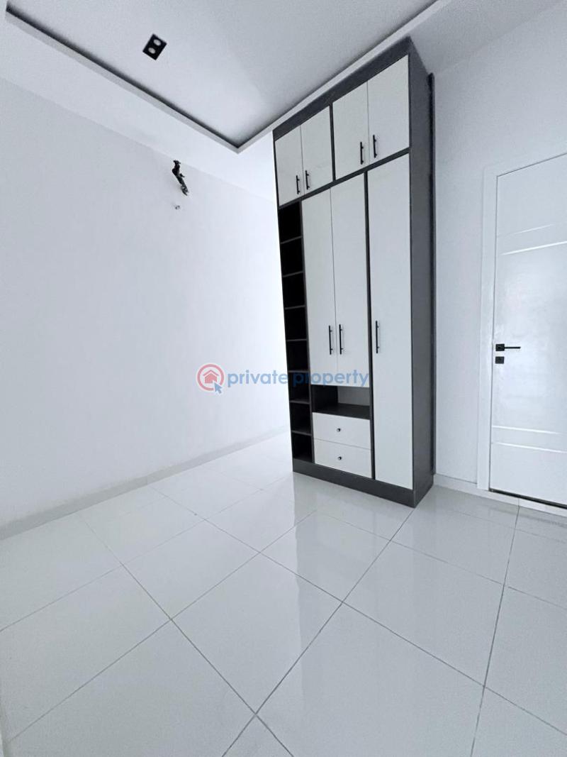 4 bedroom Detached Duplex For Sale Ikota Lekki Lagos - 3
