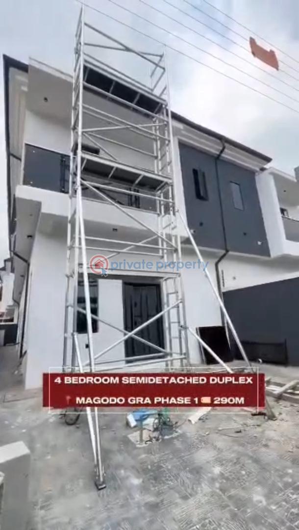 4 bedroom Semi detached Duplex For Sale Magodo Gra Phase 1 Kosofe/Ikosi Lagos - 0