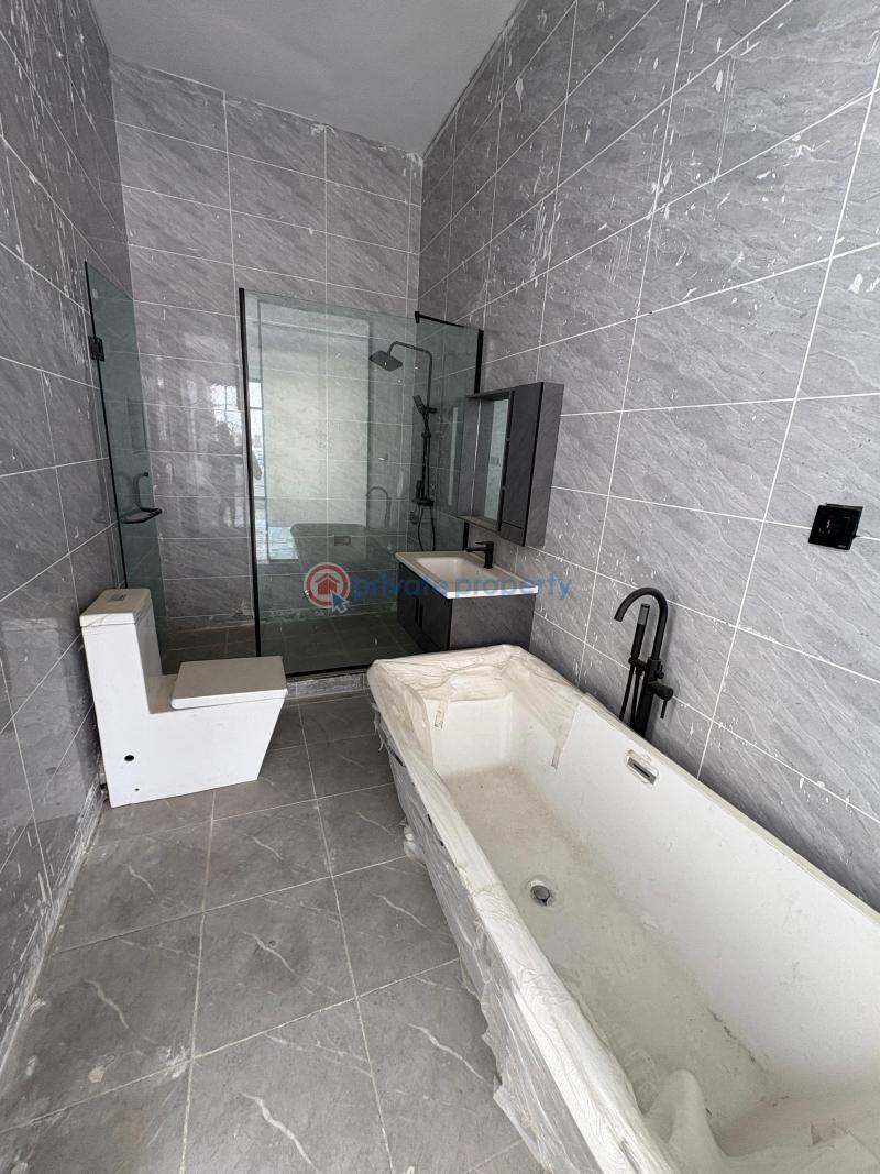 4 bedroom Semi detached Duplex For Sale Ikota Gra Ikota Lekki Lagos - 3