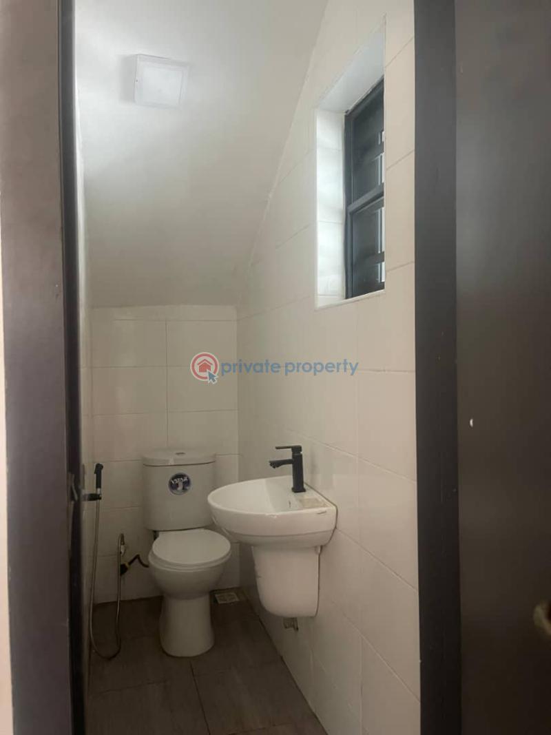 4 bedroom semi detached duplex - 2 4 bedroom Semi detached Duplex For Sale Anthony Village, Maryland Lagos - 2