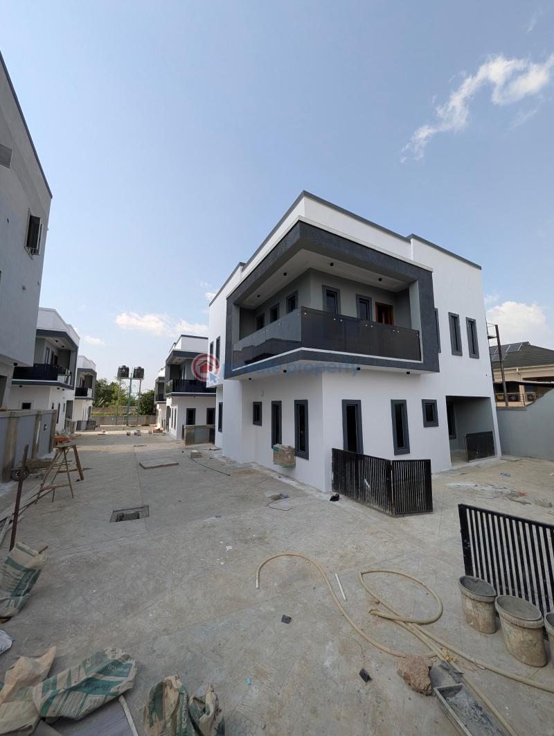 House For Sale Jericho Gra, Ibadan  Ibadan Oyo - 0
