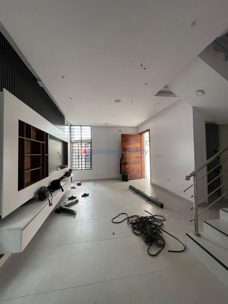 4 bedroom Semi detached Duplex For Sale Adeniyi Jones Ikeja Lagos - 10