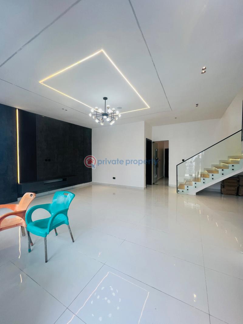 4 bedroom Semi detached Duplex For Sale 4 Bedroom Semi Detached Duplex Ajah Lagos - 3