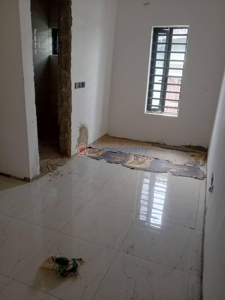 4 bedroom Semi detached Duplex For Sale Off Ikosi Road, Oregun Ikeja Lagos - 2
