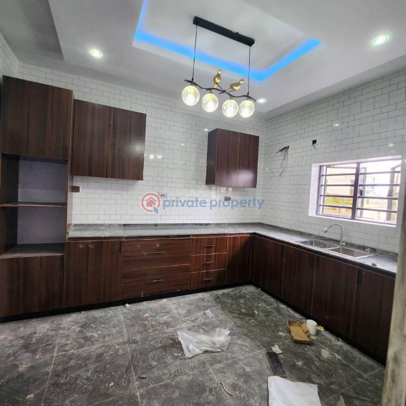 4 bedroom Semi detached Duplex For Rent Carlton Gate Estate Ibadan Oyo - 7