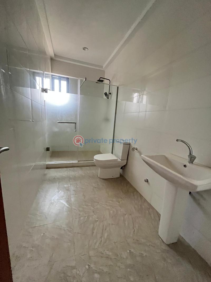 4 bedroom Detached Duplex For Sale Guzape Abuja Phase 1  - 3