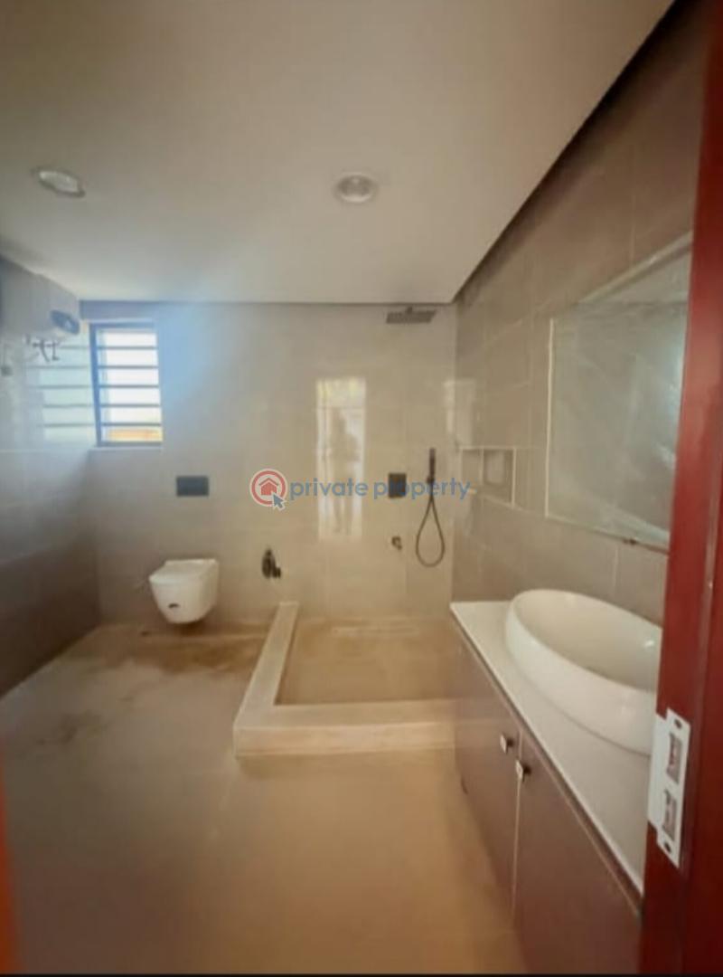 4 bedroom Semi detached Duplex For Sale Yaba Lagos - 6