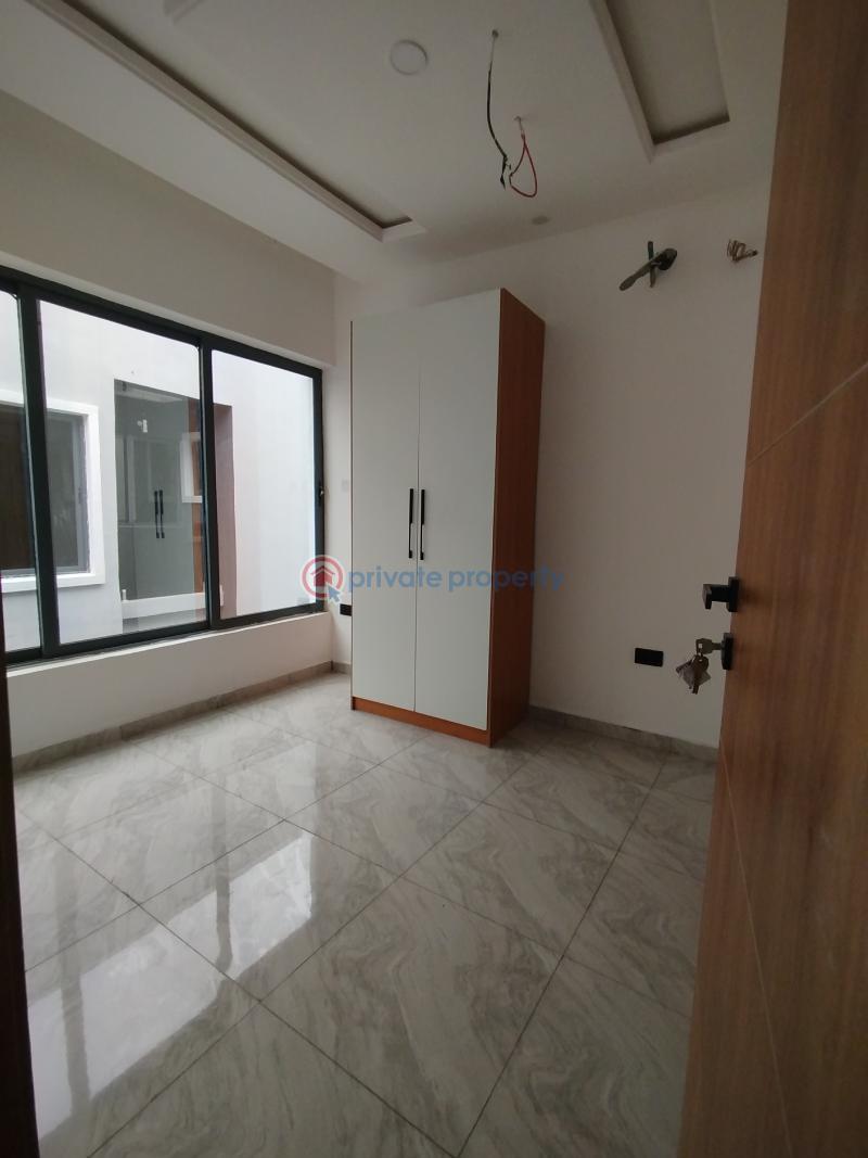 4 bedroom Semi detached Duplex For Sale Ogba GRA Lagos - 10