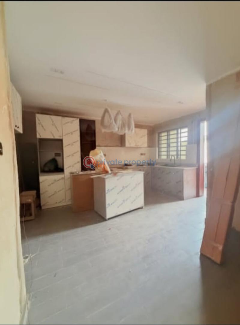4 bedroom Semi detached Duplex For Sale Yaba Lagos - 4