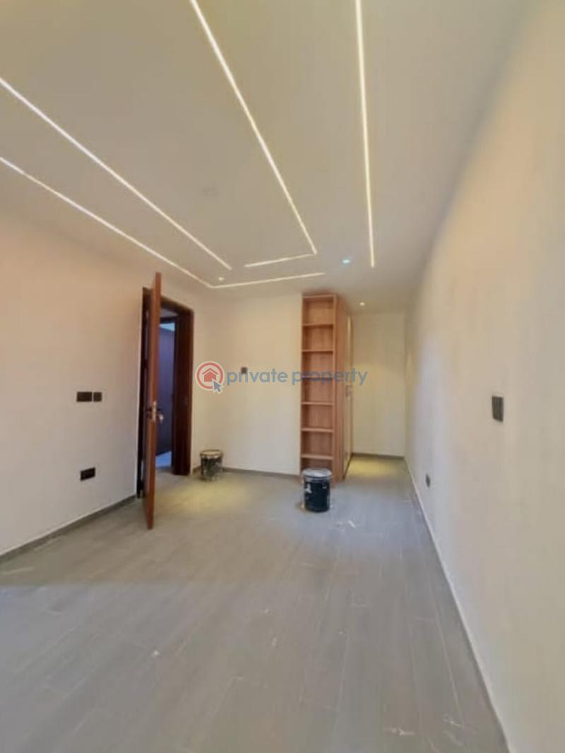 4 bedroom Semi detached Duplex For Sale Yaba Lagos - 9