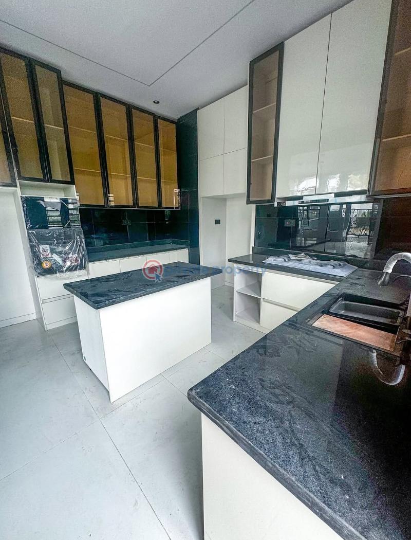 4 bedroom Semi detached Duplex For Sale Ikota Lekki Lagos - 12