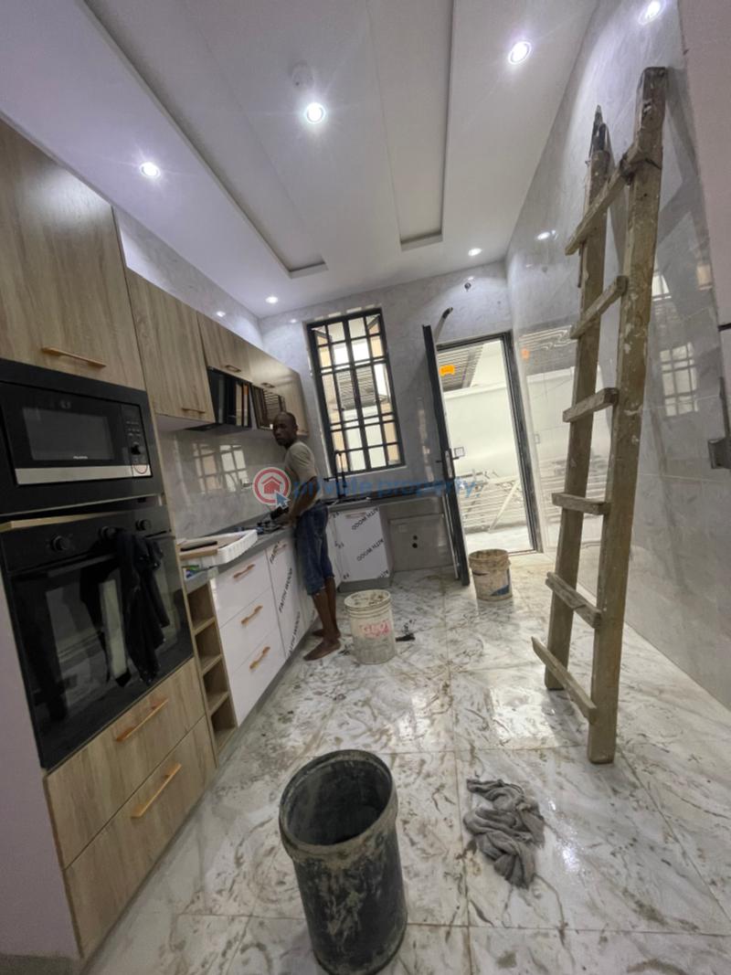 4 bedroom Semi detached Duplex For Sale Adeniyi Jones Ikeja Lagos - 12