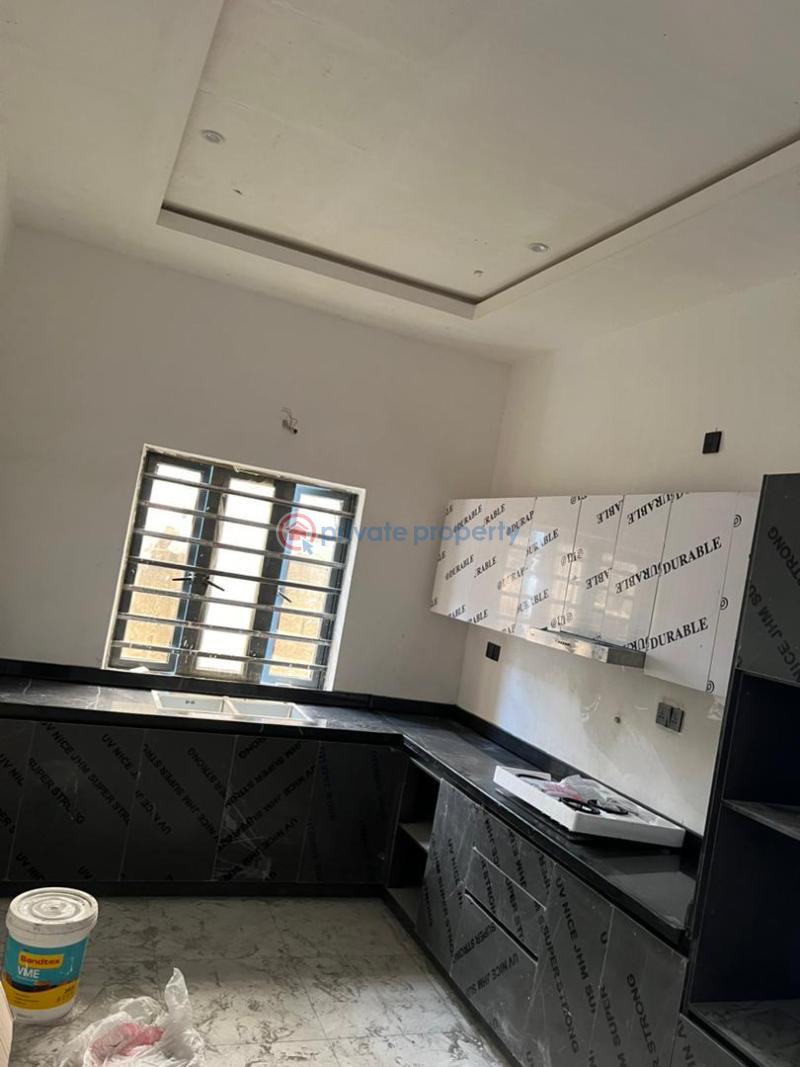 4 bedroom Semi detached Duplex For Sale Ogudu GRA Ojota Lagos - 6