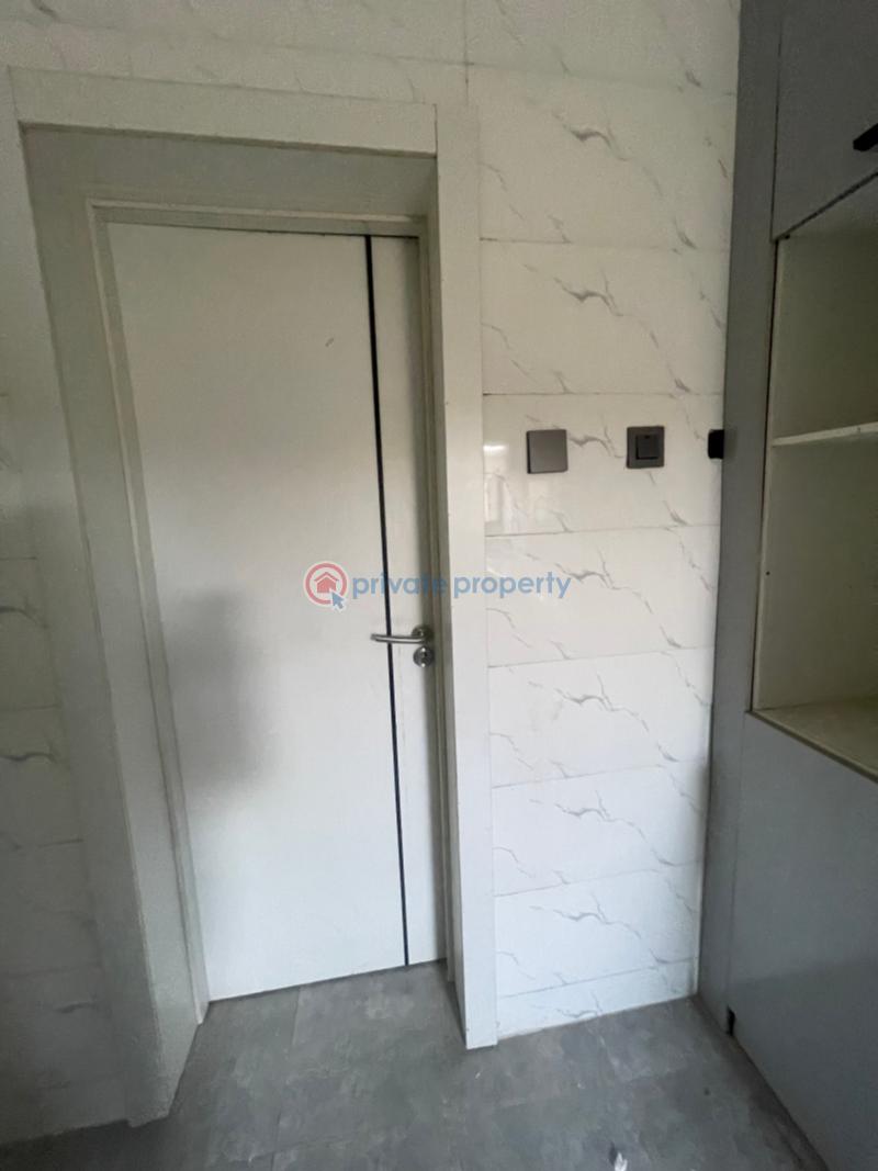 5 bedroom Semi detached Duplex For Sale Ogudu Gra Lagos Ogudu GRA Ojota Lagos - 8