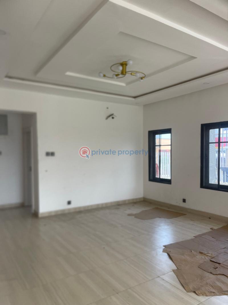 5 bedroom Semi detached Duplex For Sale Ogudu Gra Lagos Ogudu GRA Ojota Lagos - 4