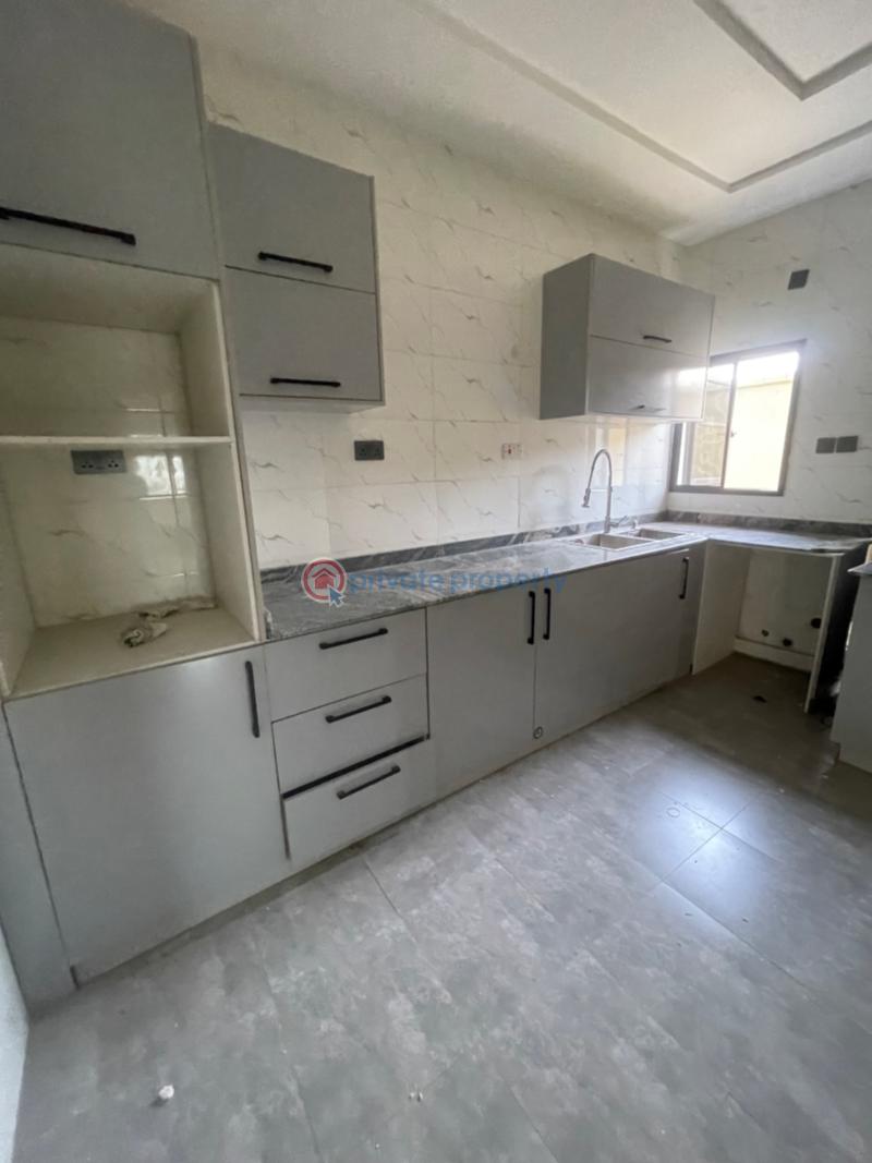 5 bedroom Semi detached Duplex For Sale Ogudu Gra Lagos Ogudu GRA Ojota Lagos - 5