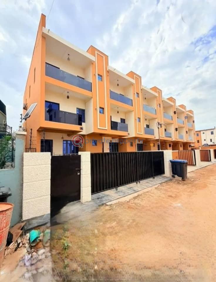 4 bedroom Semi detached Duplex For Sale Oko Oba Agege Lagos - 10