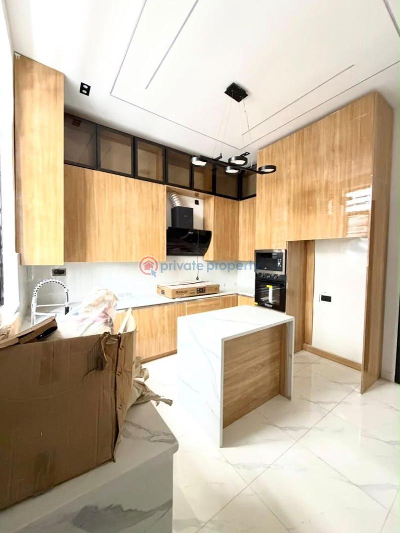 4 bedroom Semi detached Duplex For Sale Chevron Toll Gate Orchid Road Lafiaji Lekki Lagos - 5