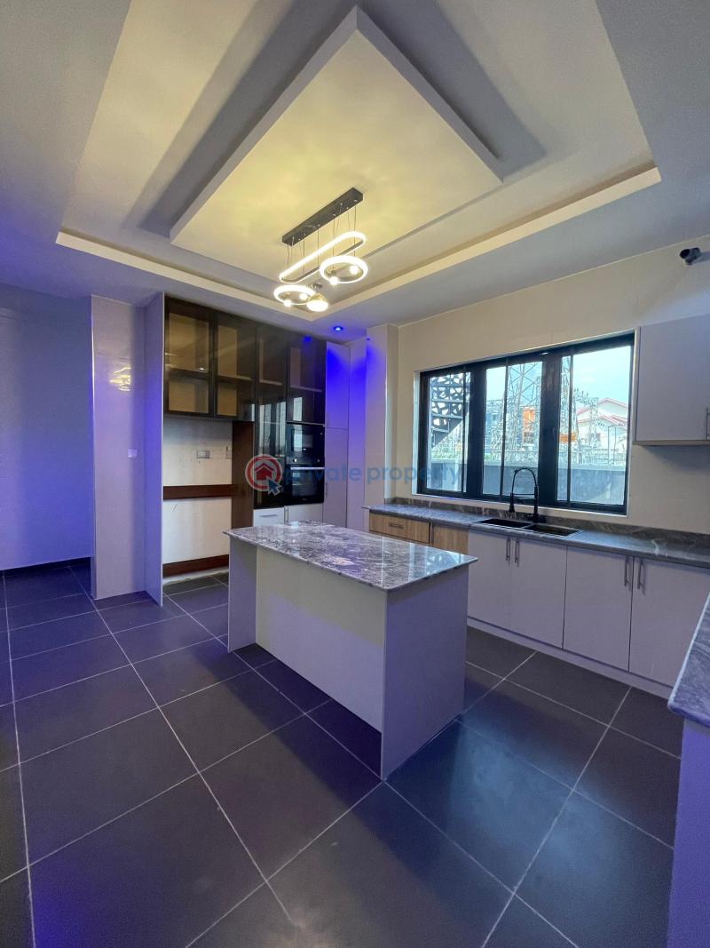 4 bedroom Semi detached Duplex For Sale Gra Phase 1 Ogudu GRA Lagos - 5