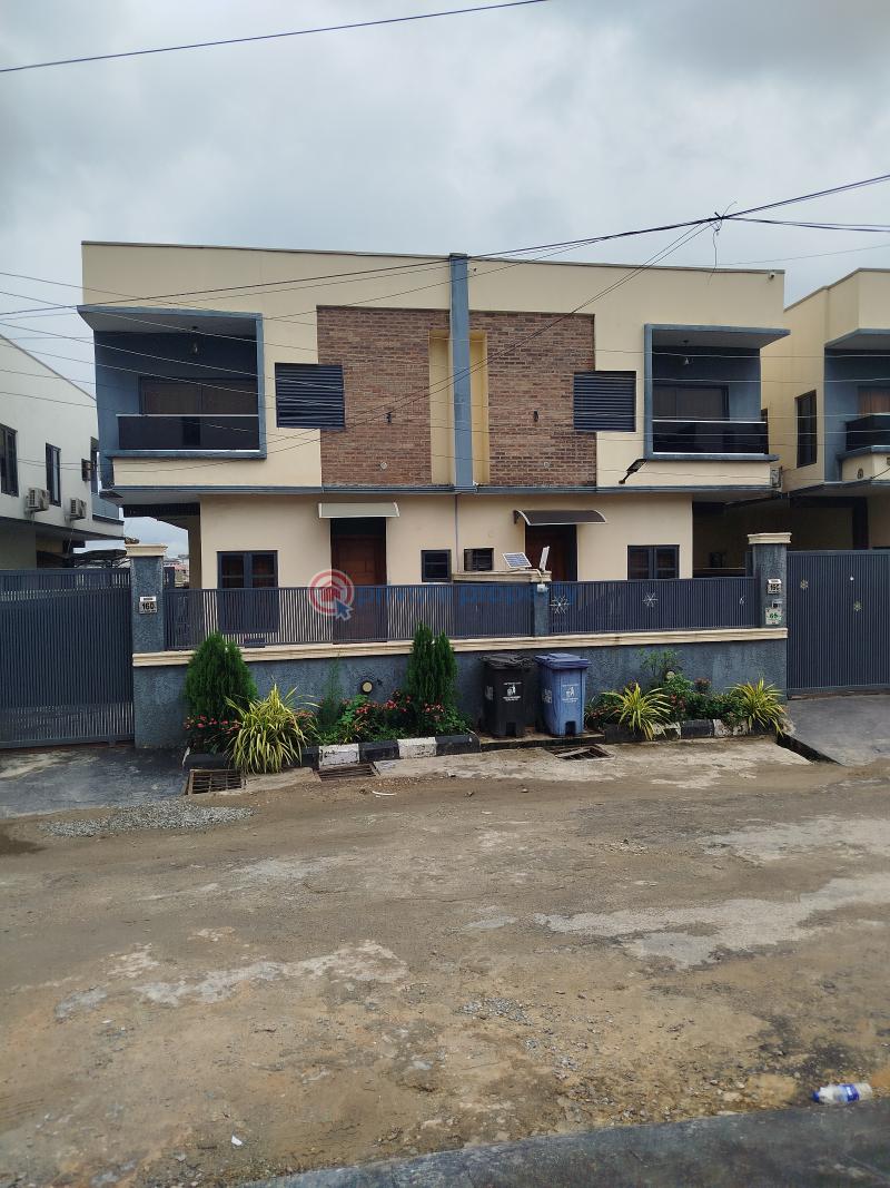 4 bedroom Semi detached Duplex For Sale Maryland Lagos - 1