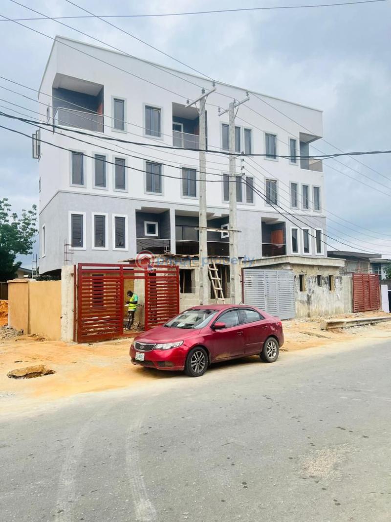 4 bedroom Detached Duplex For Sale Mende Maryland Lagos - 9