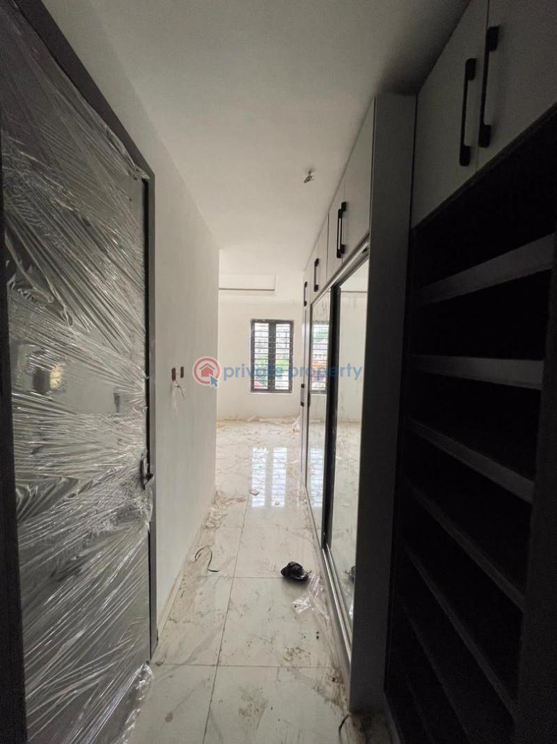4 bedroom Detached Duplex For Sale Mende Maryland Lagos - 3