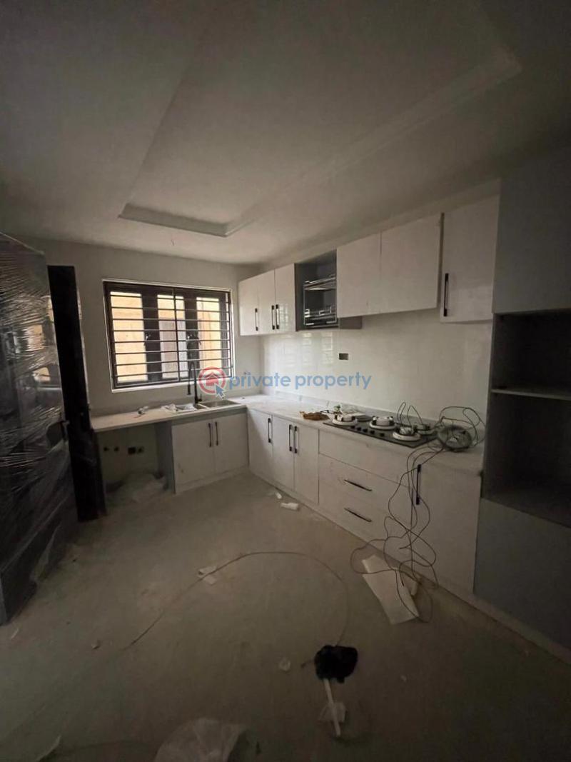 4 bedroom Detached Duplex For Sale Mende Maryland Lagos - 1