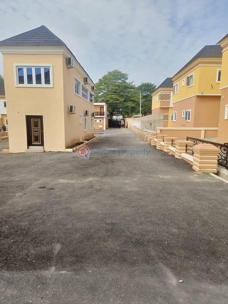 4 bedroom Detached Duplex For Rent Jericho Gra Ibadan Oyo - 1