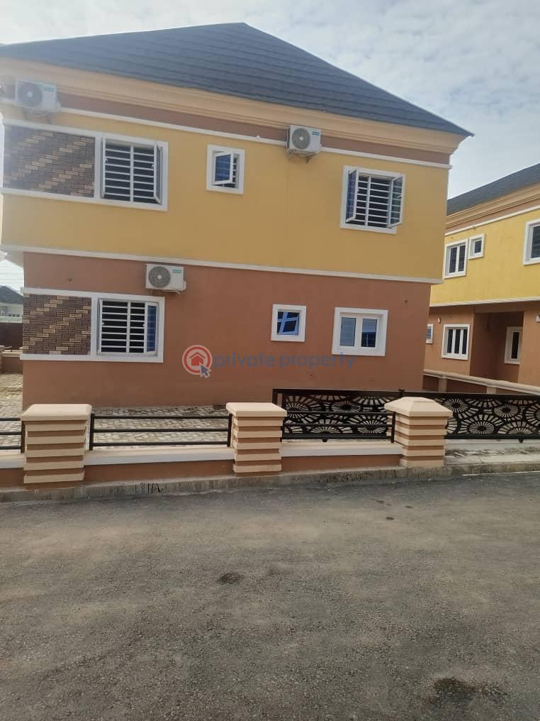4 bedroom Detached Duplex For Rent Jericho Gra Ibadan Oyo - 2