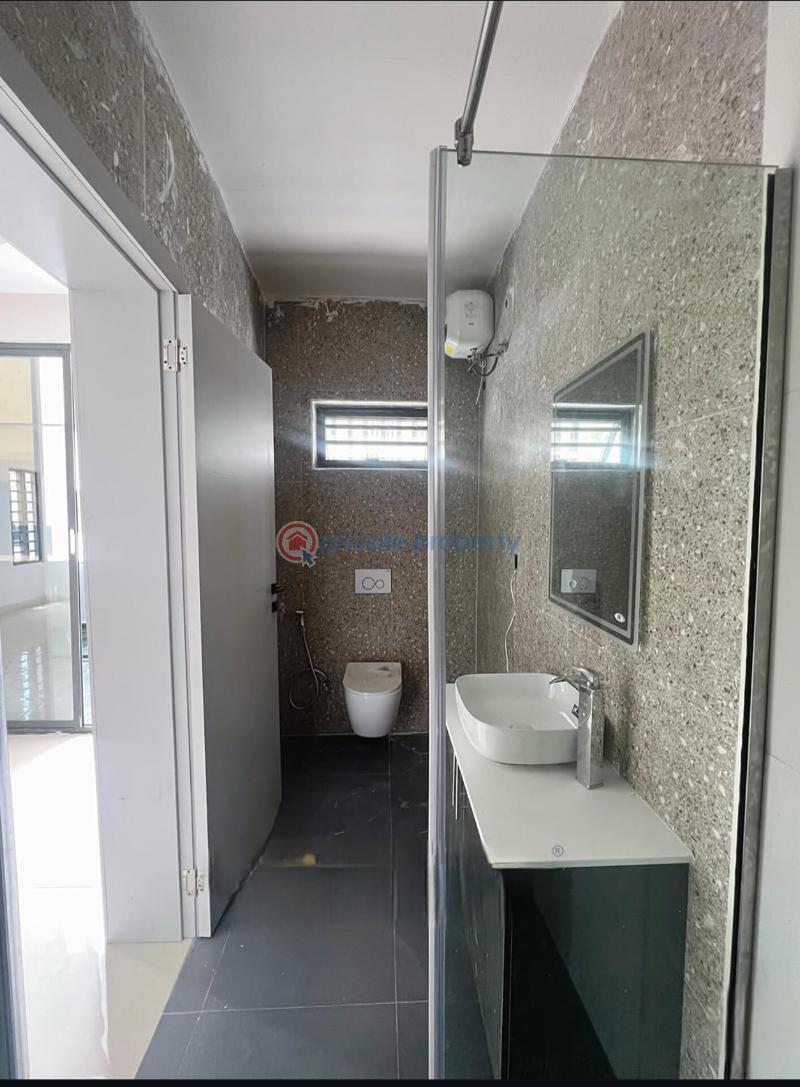 4 bedroom Semi detached Duplex For Sale Abraham Adesanya Ajah Lagos - 10