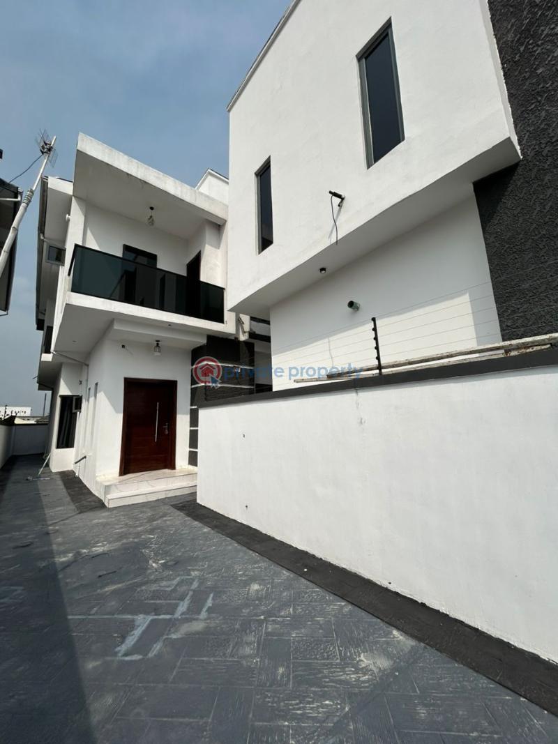 4 bedroom Semi detached Duplex For Sale Ologolo Lekki Lagos - 1