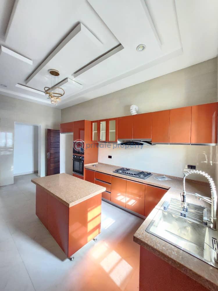 4 bedroom Semi detached Duplex For Sale Ologolo Lekki Lagos - 3